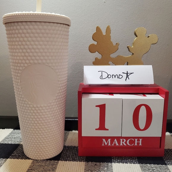 Starbucks Matte Set - Picture 2 of 7